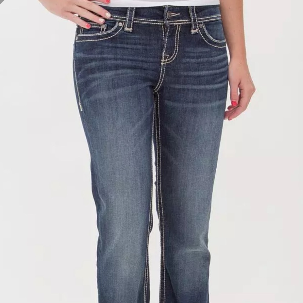 BKE Dakota style mid rise straight cut jeans